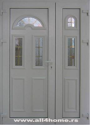 PVC ulazna vrata bela, panel 10405 i 10985