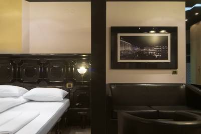 Hotelska soba 7 Ženeva Lux