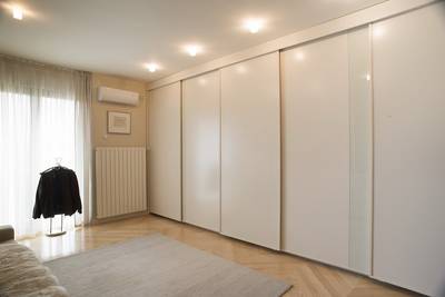 Plakar 1