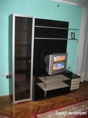 TV polica 02