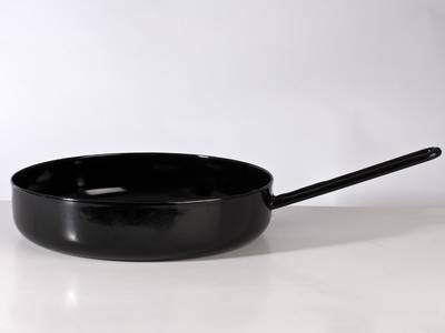 Tiganj Masiv 24 cm