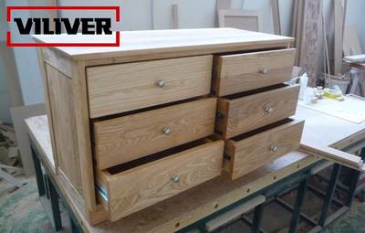 Komoda od punog drveta Willy 6F