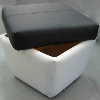 Tabure Stela