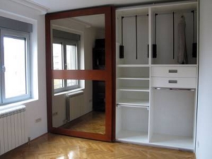Pogledajte plakare firme Linea Milanović