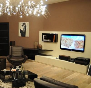 Pogledajte TV policu firme Jelofina